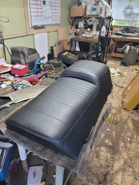Coventry Classic Auto Glass & Trim