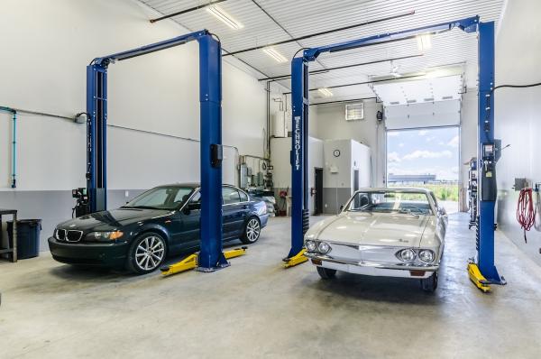 Rétrovision Atelier Mécanique