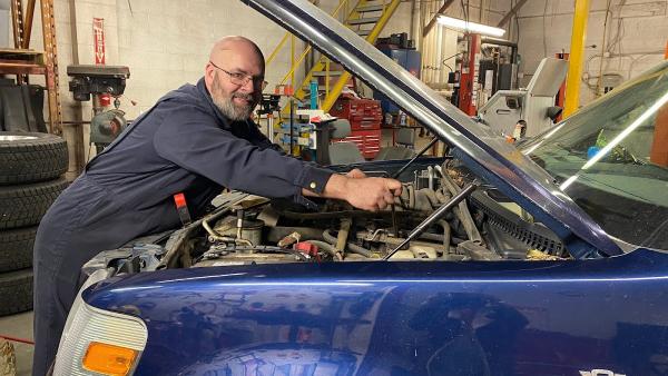 Herle's Truck & Auto Specialists