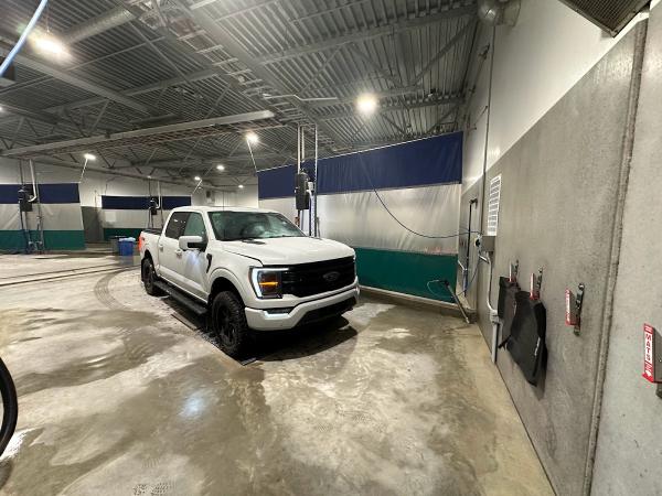 Suds-Station Carwash