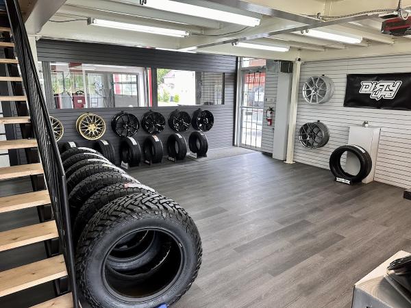 Centre du Pneu Drummond