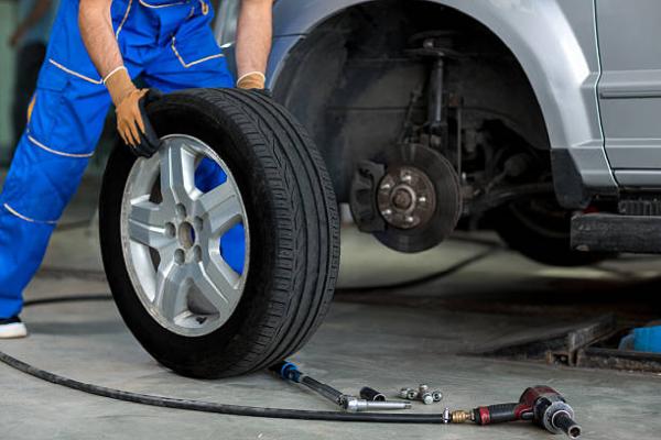Car Tire Change & Tire Repair