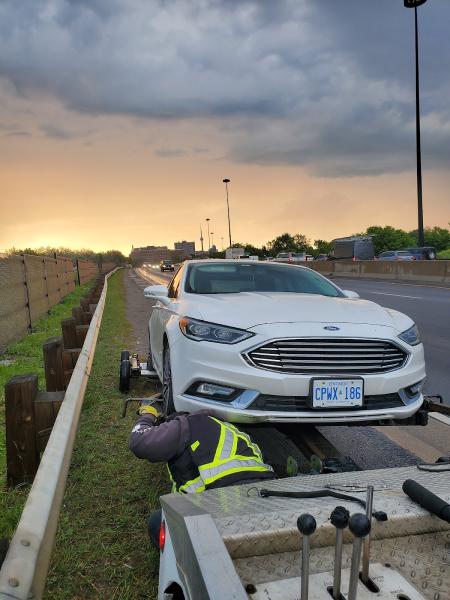 Emergency Roadside Service by South Toronto