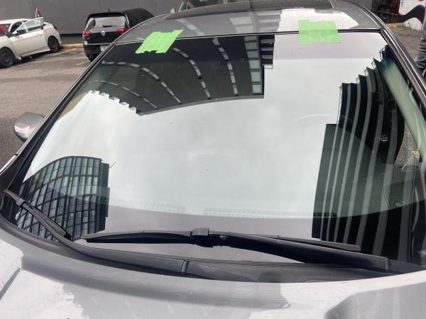 Auto Glass Brilliant