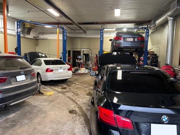 Cosmo Auto Services Ltd. Best Auto Repair Shop in Edmonton