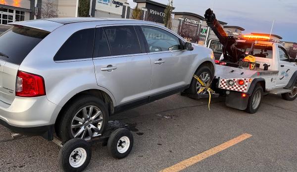 Infinity Towing Edmonton / Tow Truck Recovery