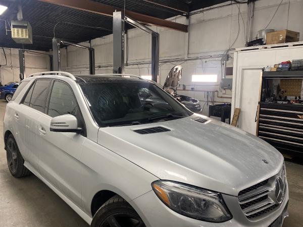 R.Y Auto Service