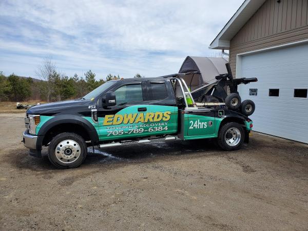 Edwards Towing & Recovery