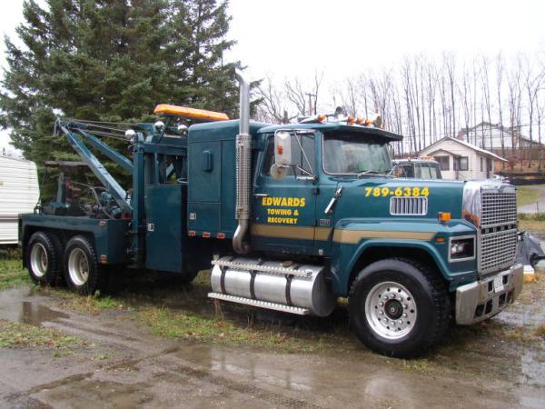 Edwards Towing & Recovery