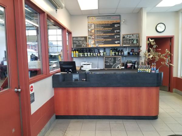 Changement d'Huile Pennzoil Longueuil