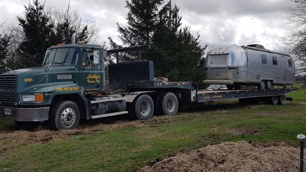 Lucky's Towing Inc