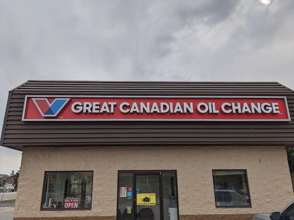 Great Canadian Oil Change (49th Ave)