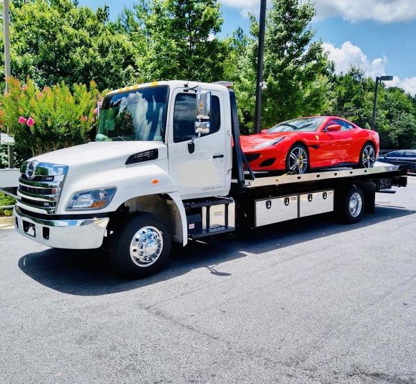 Towing Cote DES Neiges / Car Accident Boost Scrap Car /