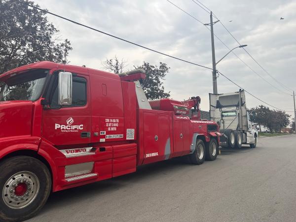 Pacific Towing & Recovery Services