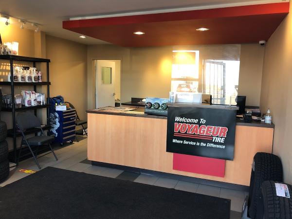 Voyageur Tire