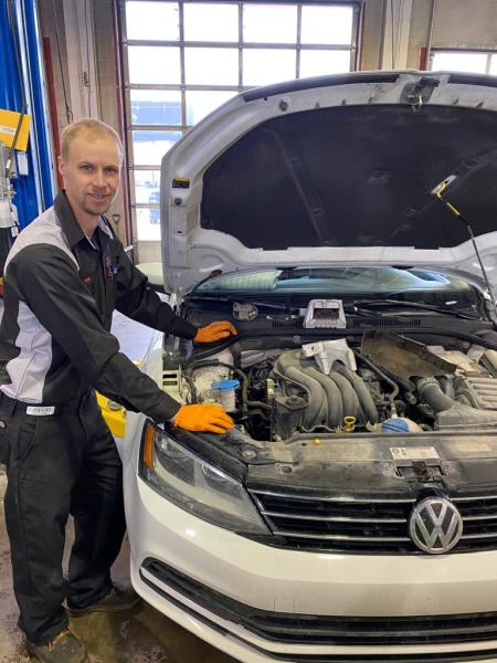 Knibbe Automotive Cochrane