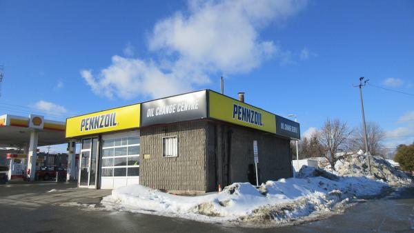 Pennzoil Oil Change Centre